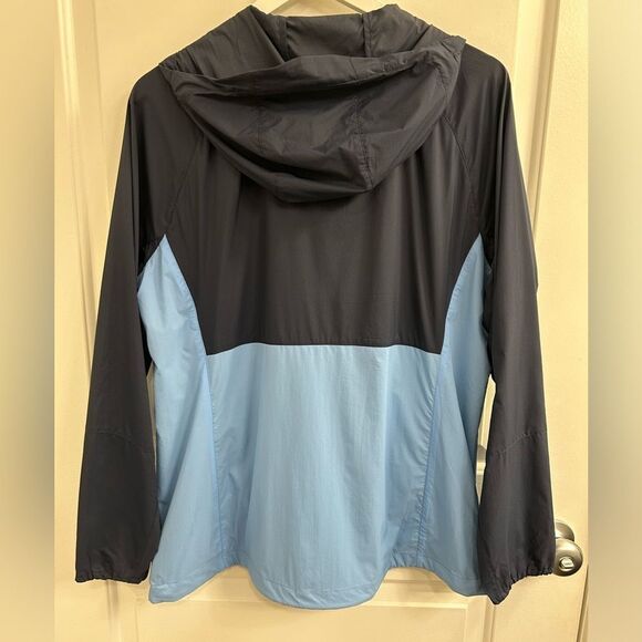 LL Bean L Windbreaker Lightweight Nylon Jacket Outdoors Camping Hiking Layering - Picture 8 of 8